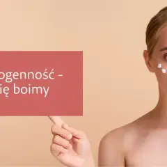 Komedogenność - czego się boimy? Młoda kobieta z białymi kropkami kremu na policzku.