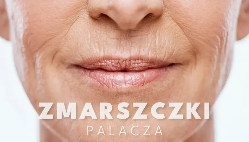 Zbliżenie na usta i nos kobiety, widoczne głębokie zmarszczki na policzkach, świadectwo przeżytych lat.